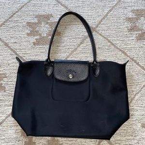 Longchamp Le Pliage medium nylon shoulder tote